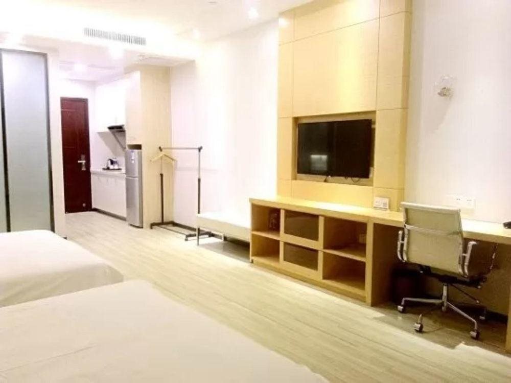 Гуанчжоу: Xi Er Man Apartment-Chimelong East Gate