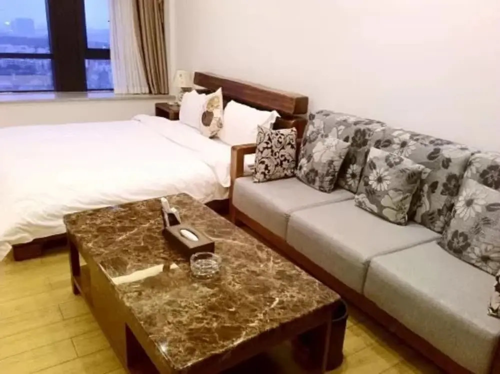 Гуанчжоу: Xi Er Man Apartment-Chimelong East Gate