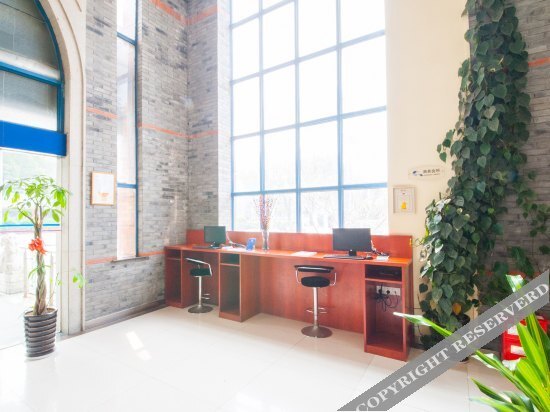 Наньтун: Hanting Hotel Qingnian West Road Nantong
