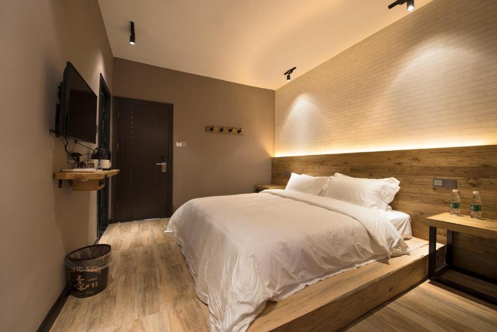 Чжанцзяцзе: loft Inn