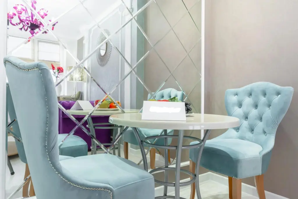 Ростов-на-Дону: Cozy atmosphere on Beregovaya street
