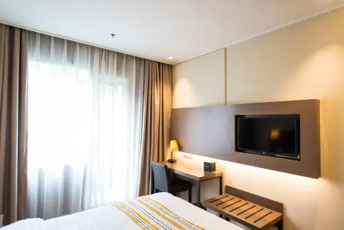 Шанхай: Motel168 Zhoujiazui
