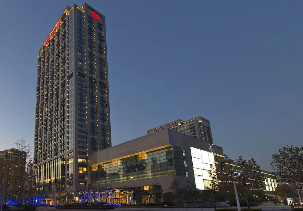 Sheraton Grand Wuhan Hankou Hotel — фото 1