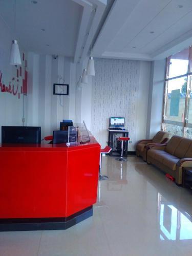 Бицзе: Thank Inn Chain Hotel Guizhou Bijie City Weining Railway Station