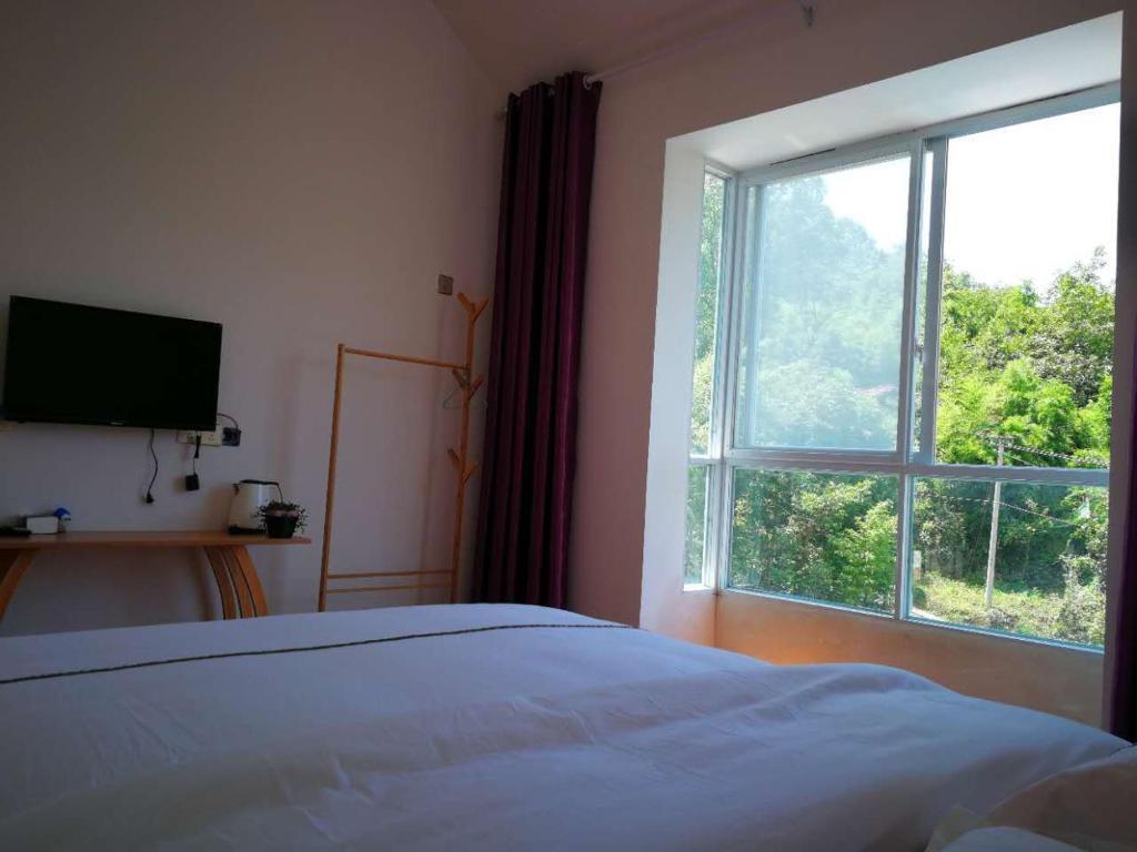 Мяньян: Jiuhuang Mountain Laojia Inn