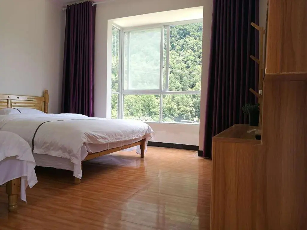 Мяньян: Jiuhuang Mountain Laojia Inn