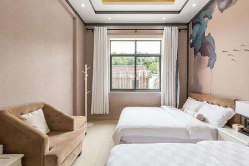 Шанхай: Jiu Yi Service Apartment