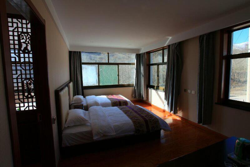 Синьчжоу: Mountain Wutai Huadu Hostel