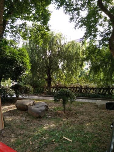 Хучжоу: Shiguang yizhan Capsule Youth Hostel