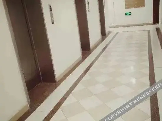 Циндао: Baolong Haiyue Apartment Hotel