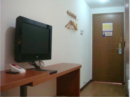 Пекин: Beijing Zhongyuan Express Hotel