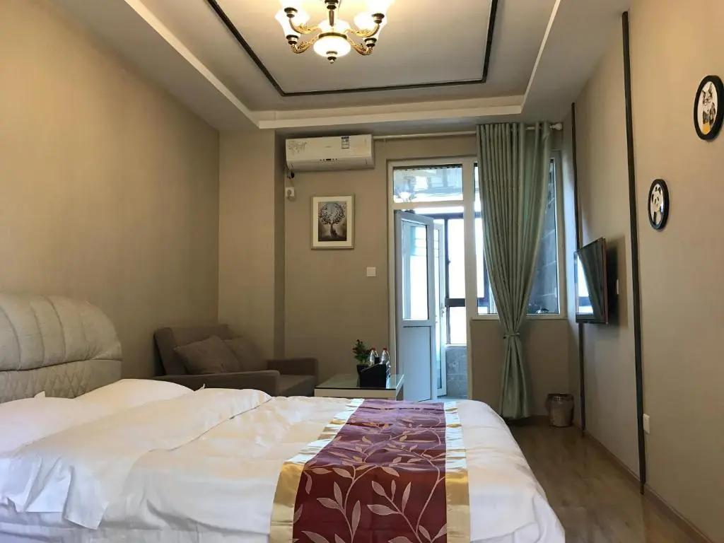 Чэнду: Nian Jia Hotel