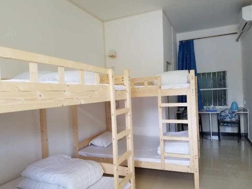 Линшуй: Haijiao Youth Hostel