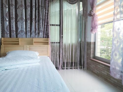 Нинбо: Nature Guesthouse