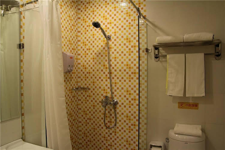 Фошань: Home Inn Nanhai Guicheng Tian'an Digital City