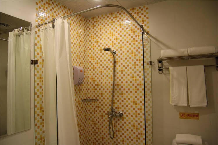 Фошань: Home Inn Nanhai Guicheng Tian'an Digital City