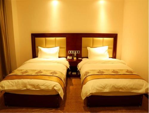 Huating Business Hotel — фото 1