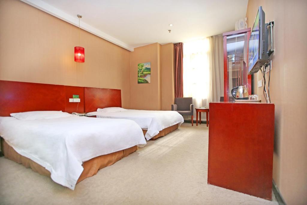 Нанкин: Qingmu Express (Nanjing Danfeng Street Hengji Apartment Branch)