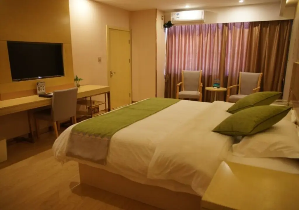 GreenTree Inn Wuxi Yixing Guanlin Town Express Hotel — фото 1