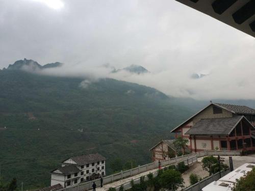 Эньши: Enshi Grand Canyon Xiangba Homestay