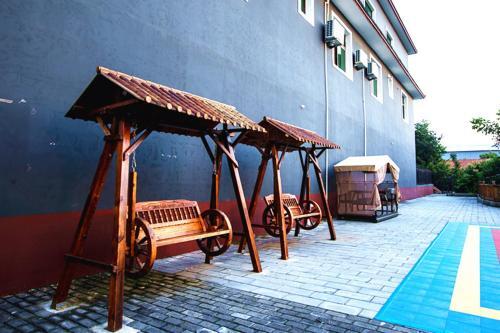 Beijing Yixuan Pavilion Hotel — фото 1