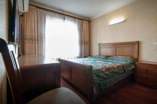 Шанхай: Lake View Homestay (Tonghe Xincun Station, Metro Line 1)