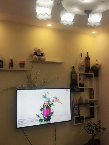 Шанхай: Silent Space in City Apartment
