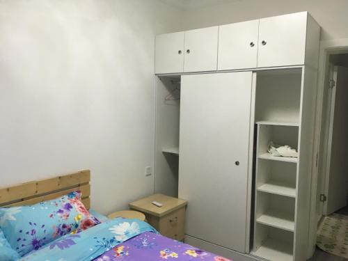 Шанхай: YWXK Homestay