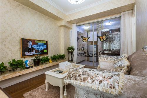 Ханчжоу: City Center Fan Hua Apartment