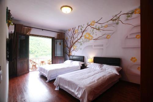 Хучжоу: Old Double Bridge Homestay