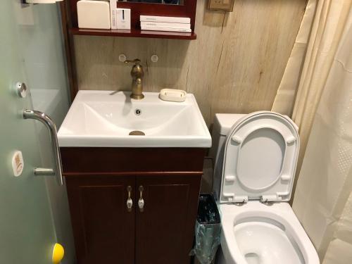 Жангжоу: Longhai Baitang Bay No. 12 Villa Guest House