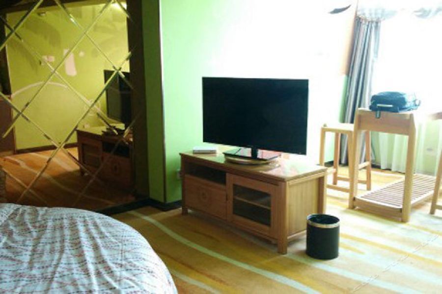 Линьи: Qianxi Yihe Hotel