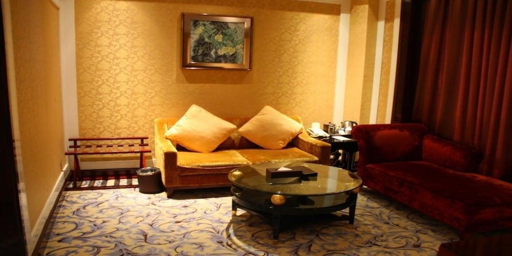 Чэнду: Wyndham Grand Plaza Royale Palace Chengdu