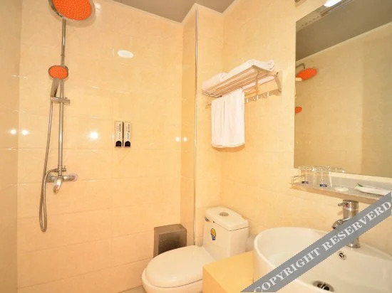 Ухань: Kuke Hotel (Wuhan Information Technology Vocational College Wuchang Institute of Technology Shop)