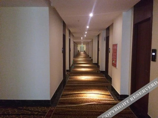 Гуанчжоу: Home Inn Huayi (Guangzhou Huadu Overseas Chinese Technology Industrial Park)