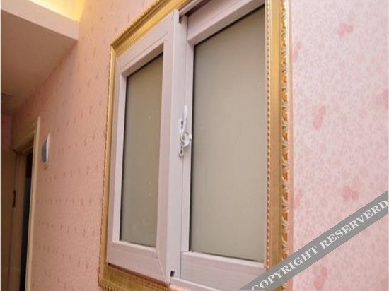 Гуанчжоу: Zhiying·Bohai Express Hotel (Guangzhou Wuyang New Town Branch)