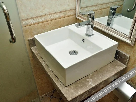 Гуанчжоу: Zhiying·Bohai Express Hotel (Guangzhou Wuyang New Town Branch)