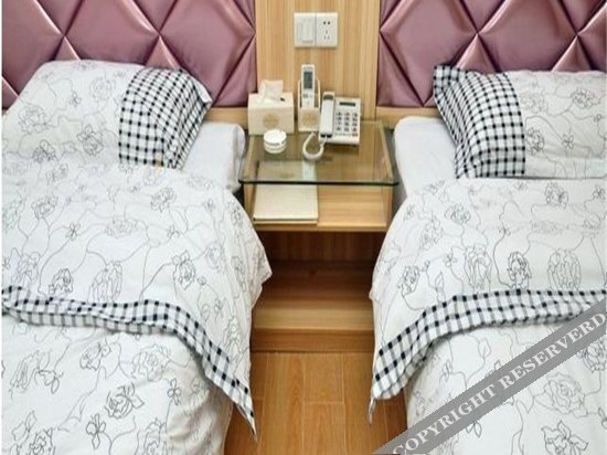 Гуанчжоу: Zhiying·Bohai Express Hotel (Guangzhou Wuyang New Town Branch)