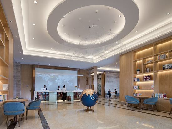 Дунгуань: Kyriad Hotel (Dongguan Songshan Lake Dalingshan Store)