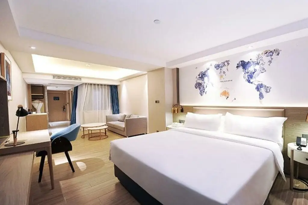 Шэньчжэнь: Kyriad Marvelous Hotel·Shenzhen Linheng Plaza Liuyue Metro Station