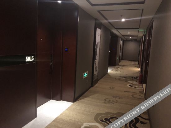 Синтай: Wanyou Hotel