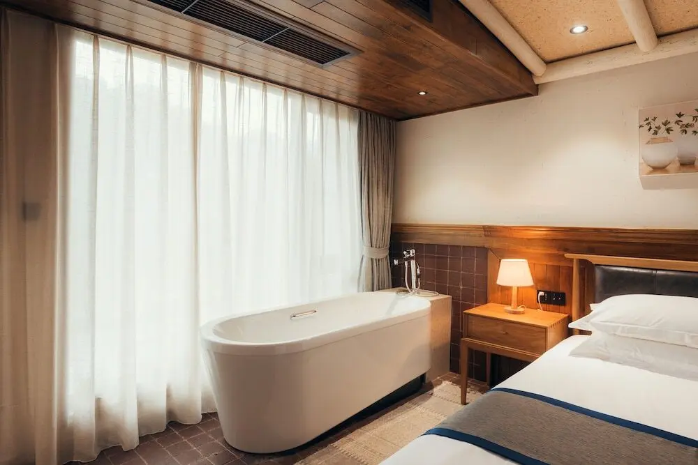 Уси: Floral Hotel Wuxi Qietintfengyin Resort