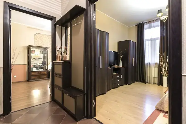 Санкт-Петербург: ProstoKvartirki na Nevskom 75