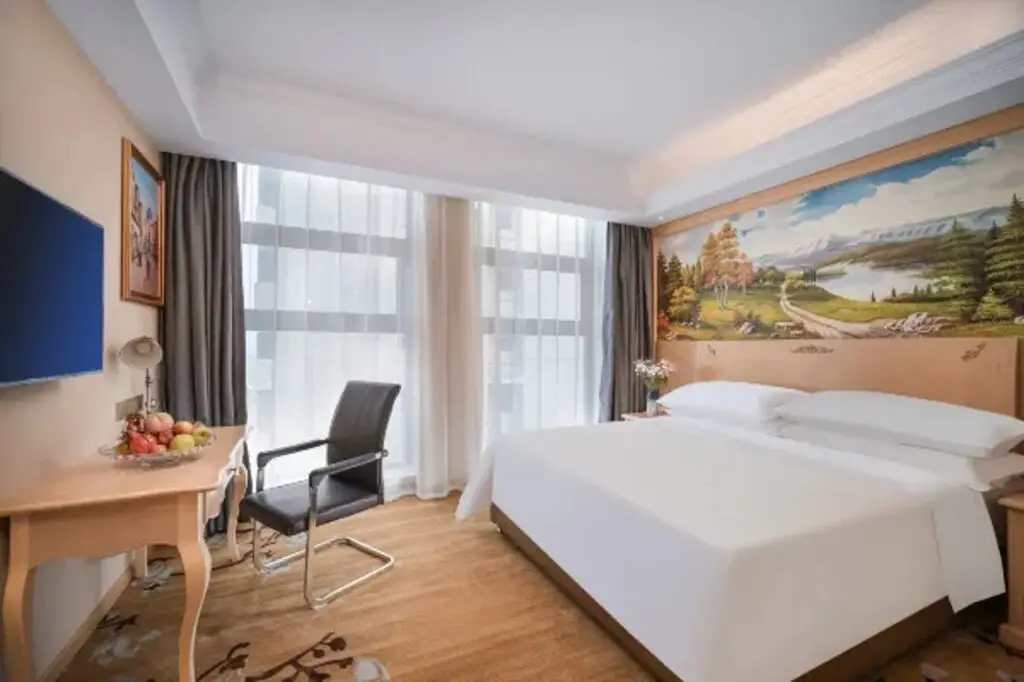 Уси: Vienna Hotel (Yixing High-speed Railway Station)