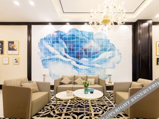 Чандэ: Xana Hotelle (Changde Liuye Lake Resort)