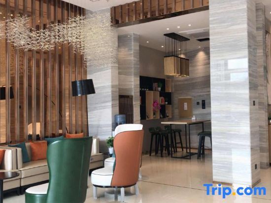 Юньфу: City Comfort Inn (Yunfu Yu'nan Ducheng)