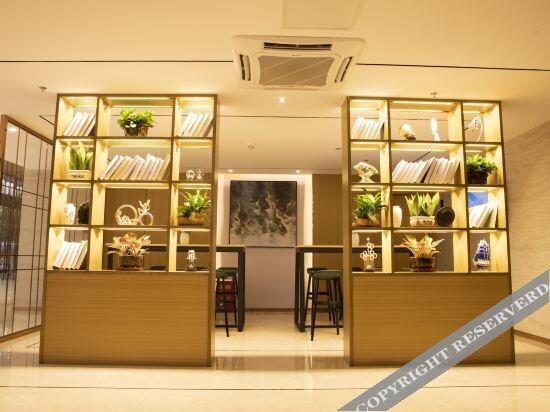 Маоминг: City Convenience Hotel (Xinyi Donghuicheng )