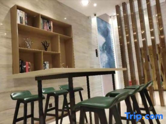 Дунгуань: City Comfort Inn (Dongguan Humen High-speed Railway Station Chigang Store)