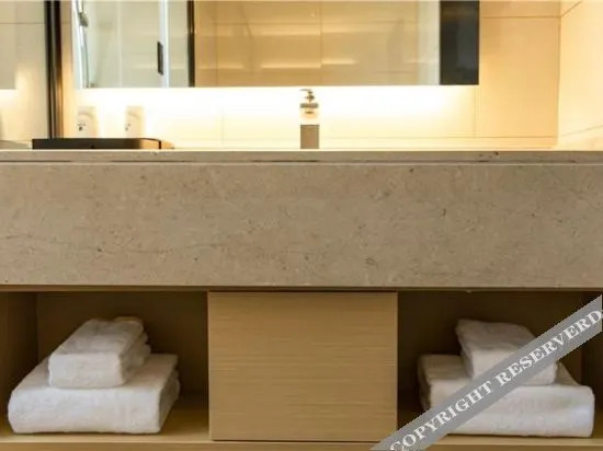 Цзясинь: City Comfort Inn (Puyuan)