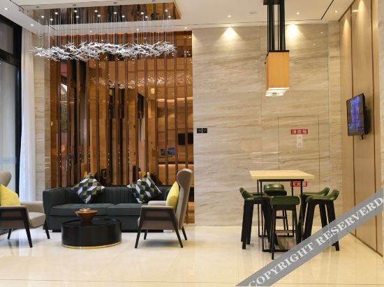 Цзясинь: City express hotel (chongfu store, tongxiang)
